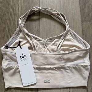 ALO Yoga Cream Sports Bra
